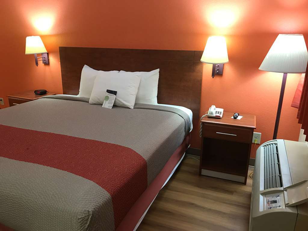 Rodeway Inn & Suites Macon Ruang foto